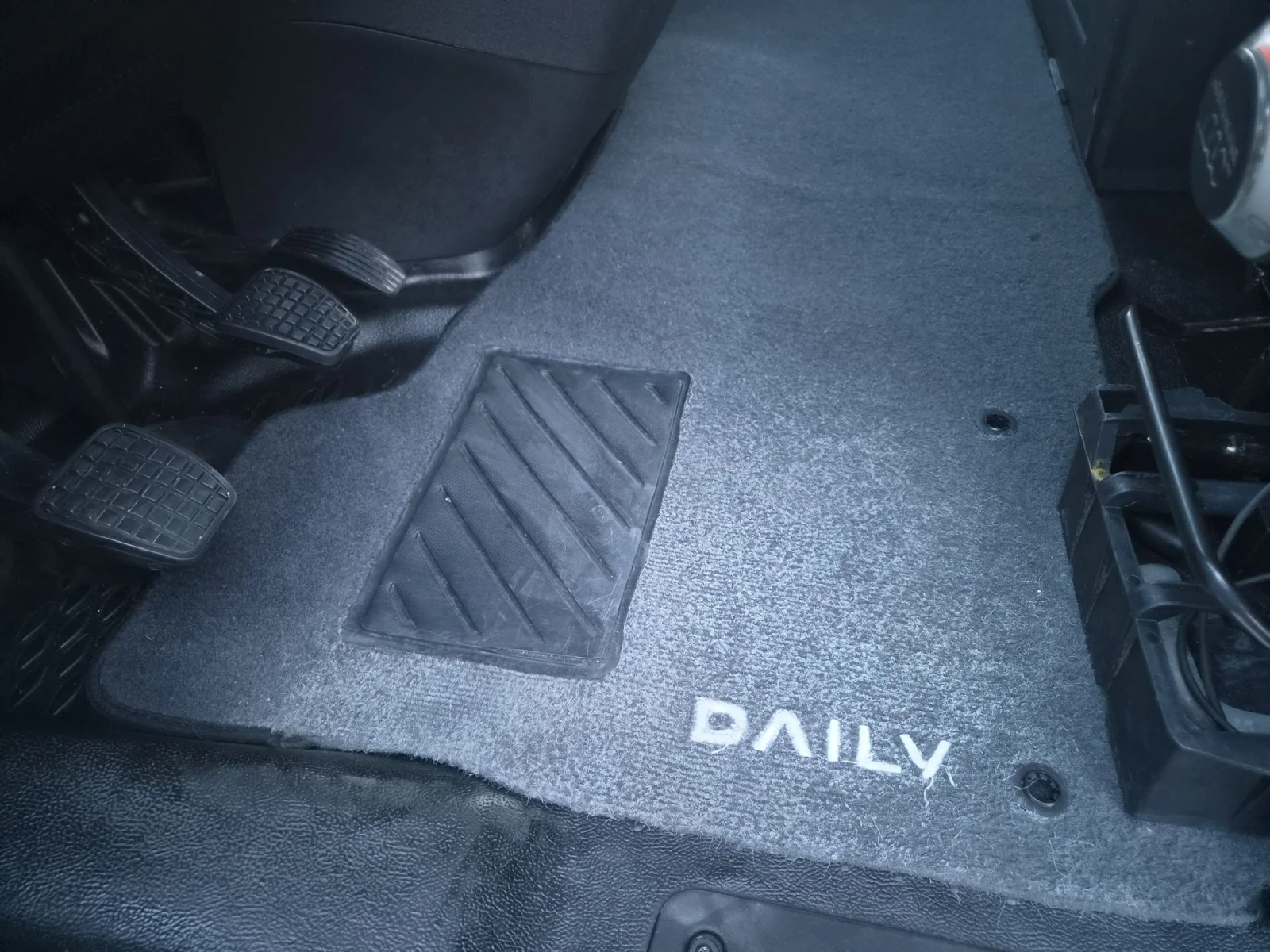 Iveco Daily 36s16 до минус -20 ИТАЛИЯ КАТО НОВ, снимка 16 - Бусове и автобуси - 54795100