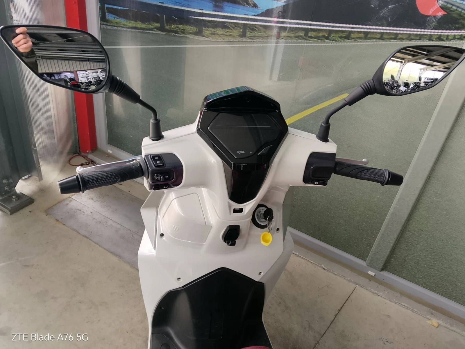 Sym Symphony 125 ABS LED , снимка 8 - Мотоциклети и мототехника - 56680023