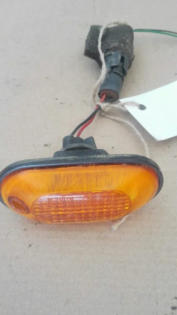 ляв мигач на калник Хюндай Галопер