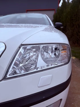 Skoda Octavia 1.6 старият!!!Има Регистрация!!!, снимка 1