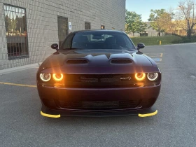 Dodge Challenger SRT Hellcat 6.2 HEMI V8* ЧИСТ CARFAX* ЧИСТО НОВА!!, снимка 2