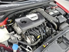 Hyundai Elantra, снимка 6