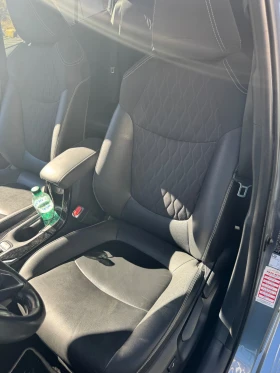 Toyota Corolla 1.8 Hybrid Luxury Plus, снимка 14
