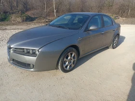 Alfa Romeo 159   JTDm 1