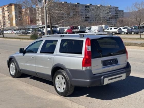 Volvo Xc70 2.4D5 AWD 185кс Cross Country* ПЕРФЕКТЕН, снимка 3