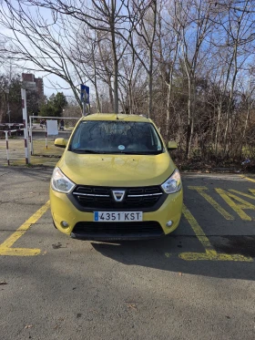 Dacia Lodgy 1.6 Фабрична Газ (2019), снимка 2