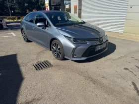 ����� �� �������� �� Toyota Corolla 1.8 Hybrid Luxury Plus