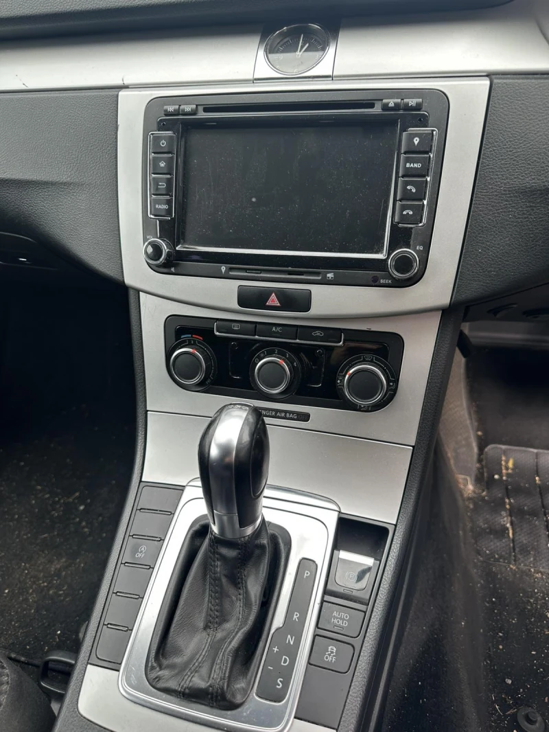 VW Passat, снимка 3 - Автомобили и джипове - 51091540