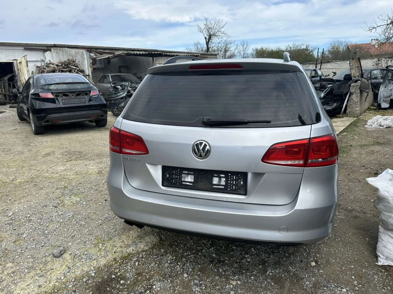 VW Passat, снимка 7 - Автомобили и джипове - 51091540