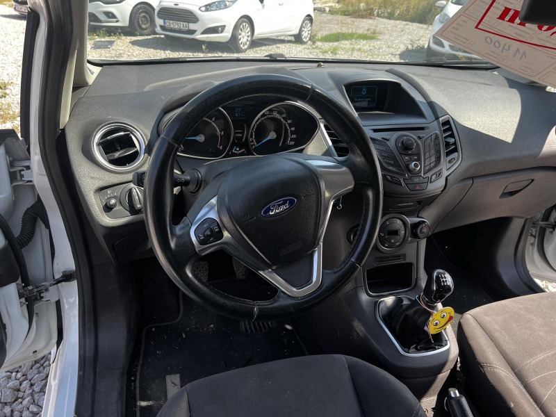 Ford Fiesta 1.5 tdci, снимка 6 - Автомобили и джипове - 43572901