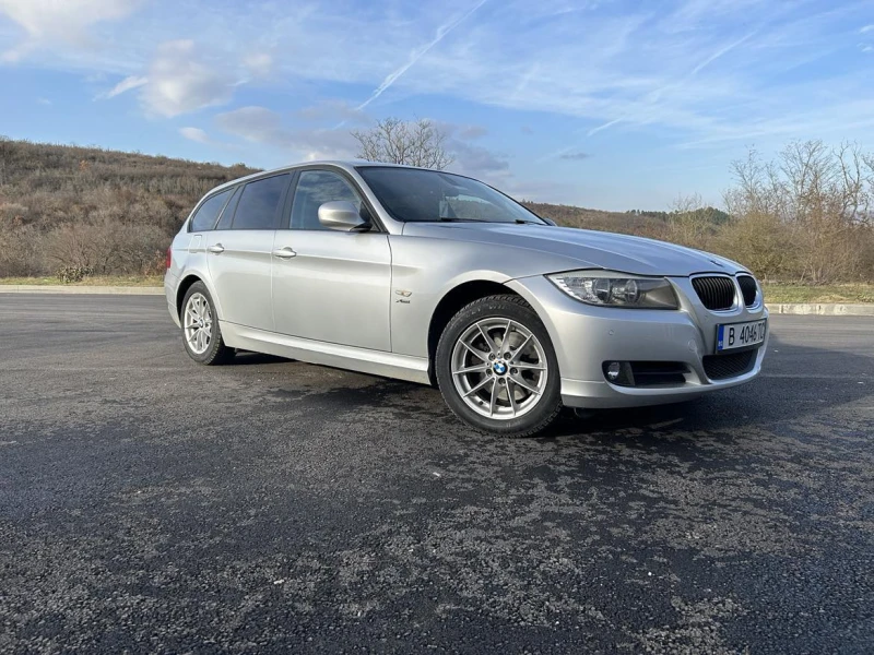 BMW 320 xDrive, снимка 1 - Автомобили и джипове - 47596359