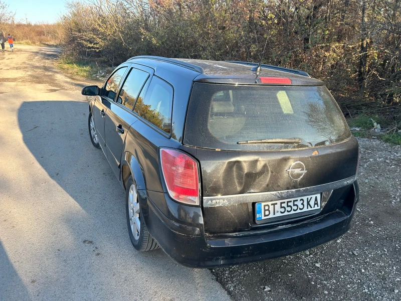 Opel Astra 1, 9, снимка 8 - Автомобили и джипове - 48003030