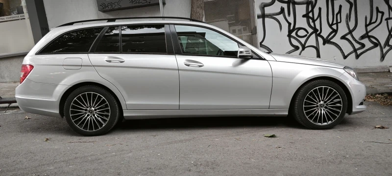 Mercedes-Benz C 220 2200, снимка 15 - Автомобили и джипове - 48025151