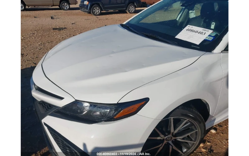 Toyota Camry 2.5L SE * LED * Дистроник, снимка 10 - Автомобили и джипове - 48547144