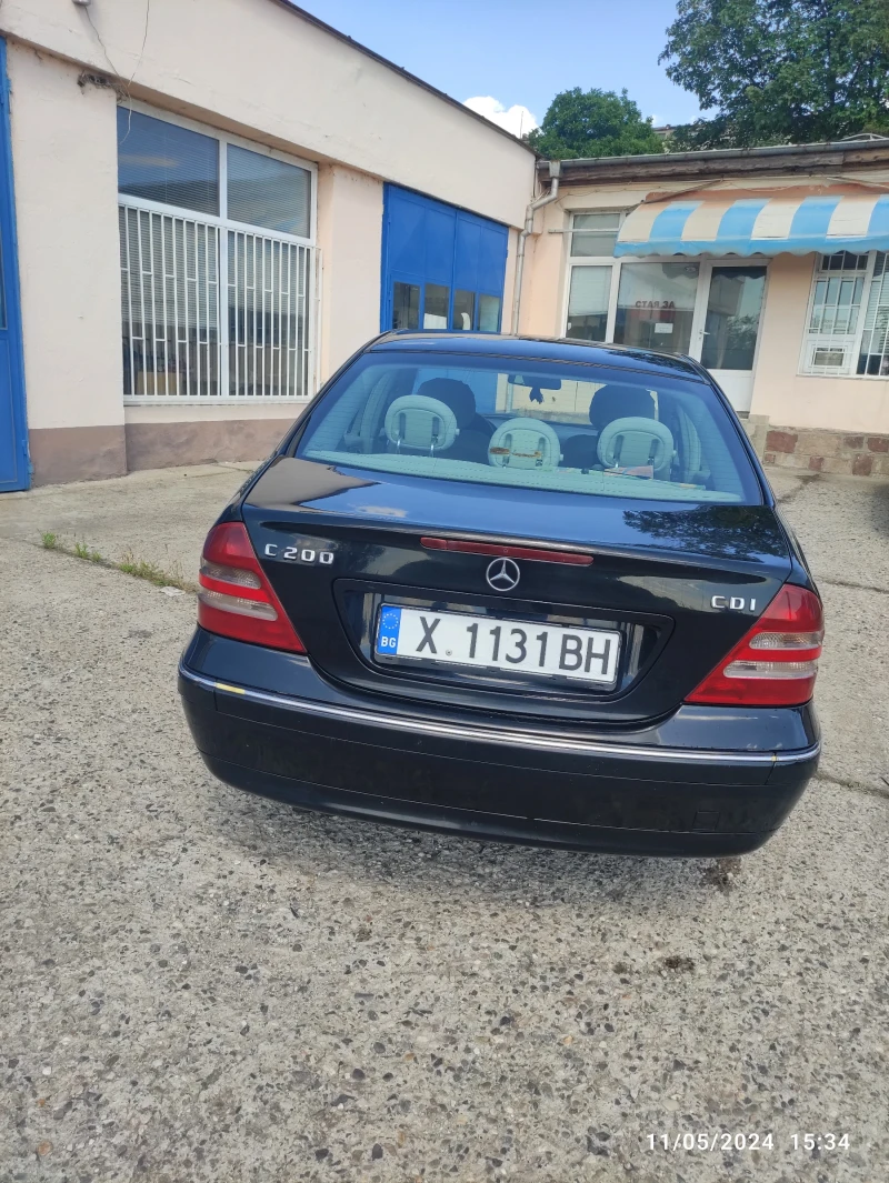 Mercedes-Benz C 200, снимка 6 - Автомобили и джипове - 48664992