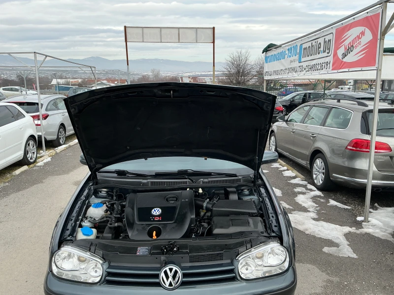 VW Golf 1.9 TDI, снимка 16 - Автомобили и джипове - 48799021