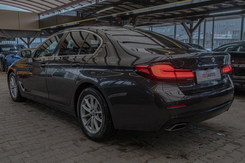BMW 530 G30/xDrive/Virtual/Камера/Шибедах/Sport/HuD, снимка 5 - Автомобили и джипове - 49717176