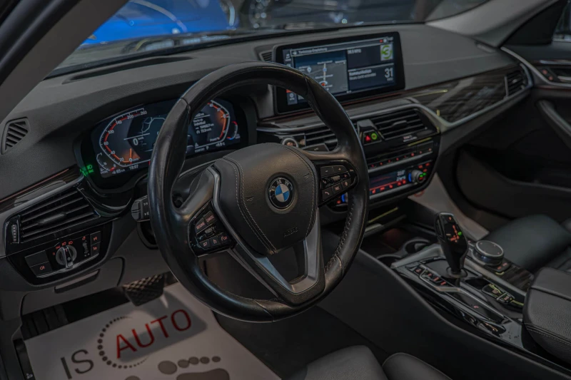 BMW 530 G30/xDrive/Virtual/Камера/Шибедах/Sport/HuD, снимка 6 - Автомобили и джипове - 49717176