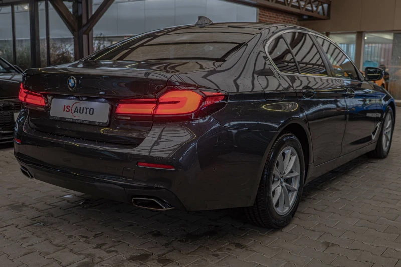 BMW 530 G30/xDrive/Virtual/Камера/Шибедах/Sport/HuD, снимка 3 - Автомобили и джипове - 49717176