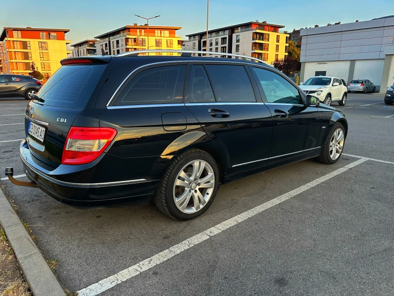Mercedes-Benz C 220 ОМ646 ТОП състояние, снимка 5 - Автомобили и джипове - 52889304