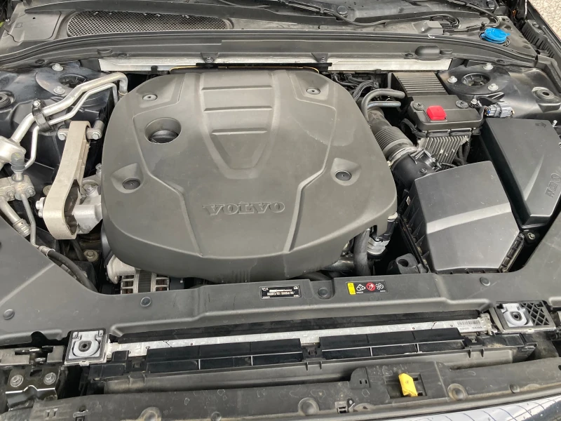 Volvo V60 2.0 AVTOMAT DIGITAL, снимка 15 - Автомобили и джипове - 52310798