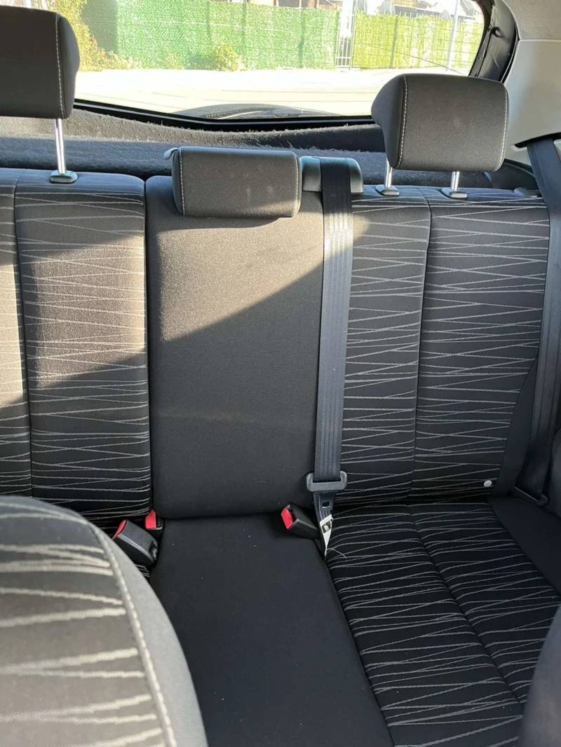 Mazda 2, снимка 9 - Автомобили и джипове - 52541736