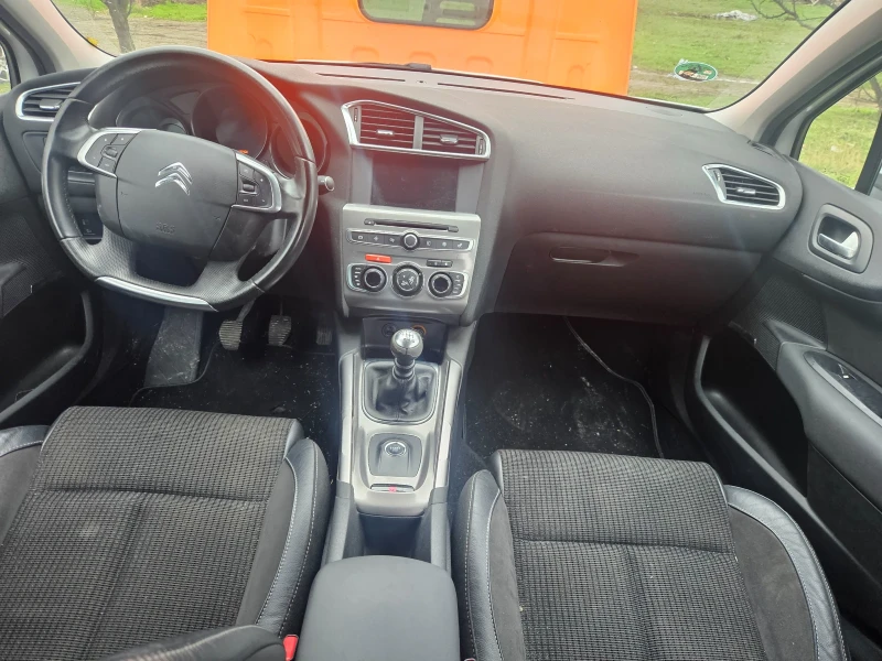 Citroen C4 1.2i, снимка 3 - Автомобили и джипове - 52692610