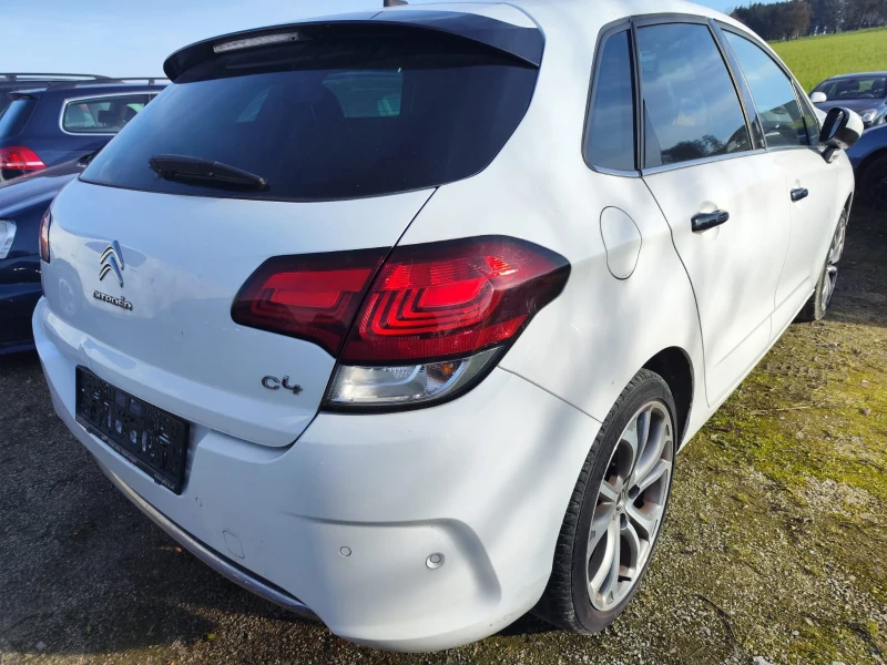 Citroen C4 1.2i, снимка 7 - Автомобили и джипове - 52692610