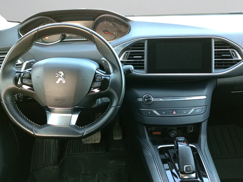 Peugeot 308 ACTIVE 1.5 BlueHDi 130 EAT8 EURO 6, снимка 14 - Автомобили и джипове - 52752823