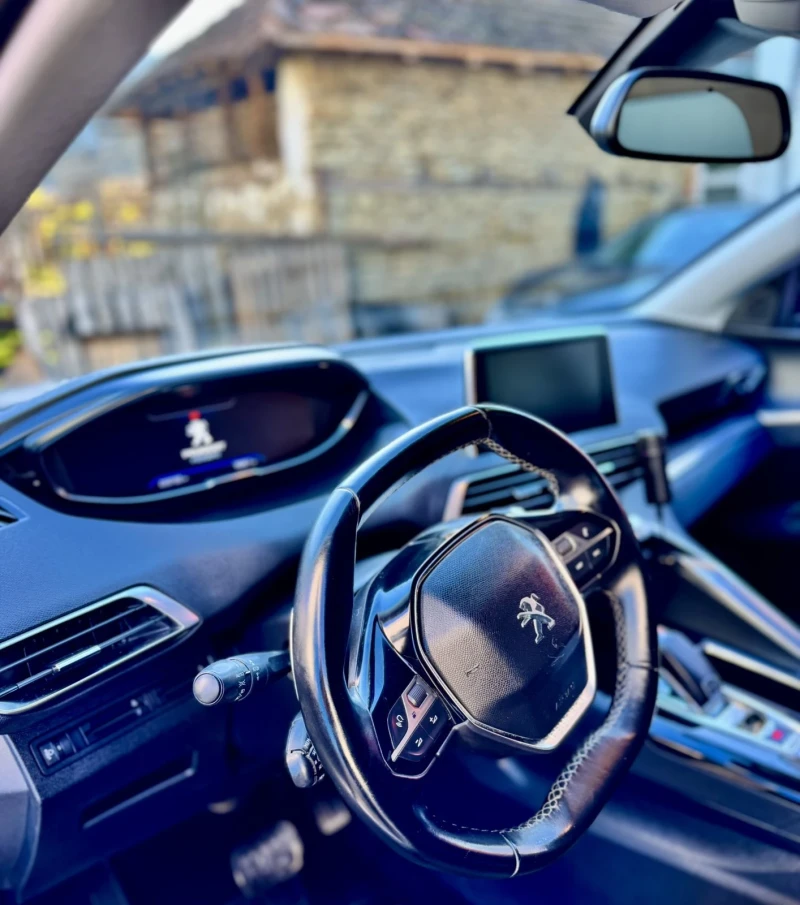 Peugeot 3008 1.2 Pure Tech, снимка 7 - Автомобили и джипове - 52841077