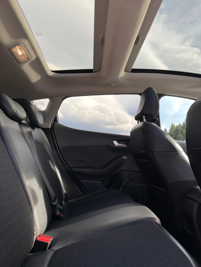 Ford Fiesta, снимка 16 - Автомобили и джипове - 52974502