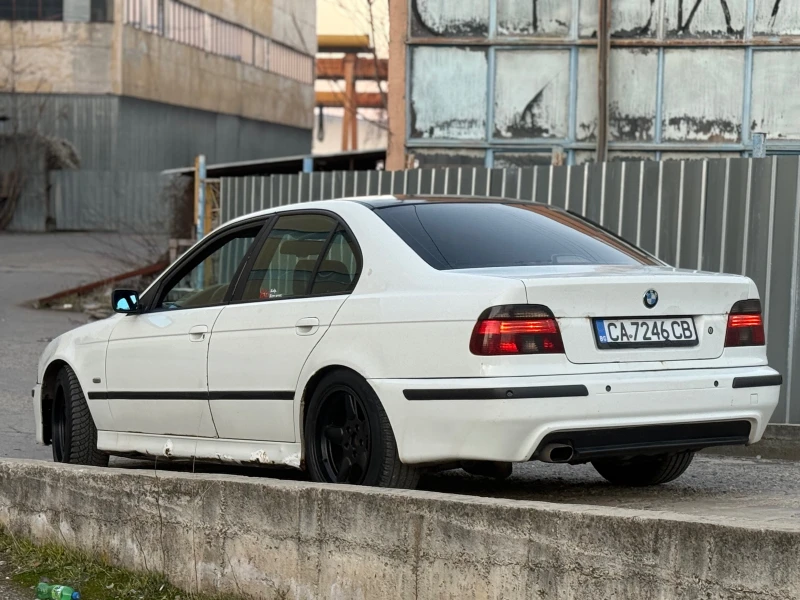 BMW 535 Ръчни Скорости, снимка 2 - Автомобили и джипове - 53023885