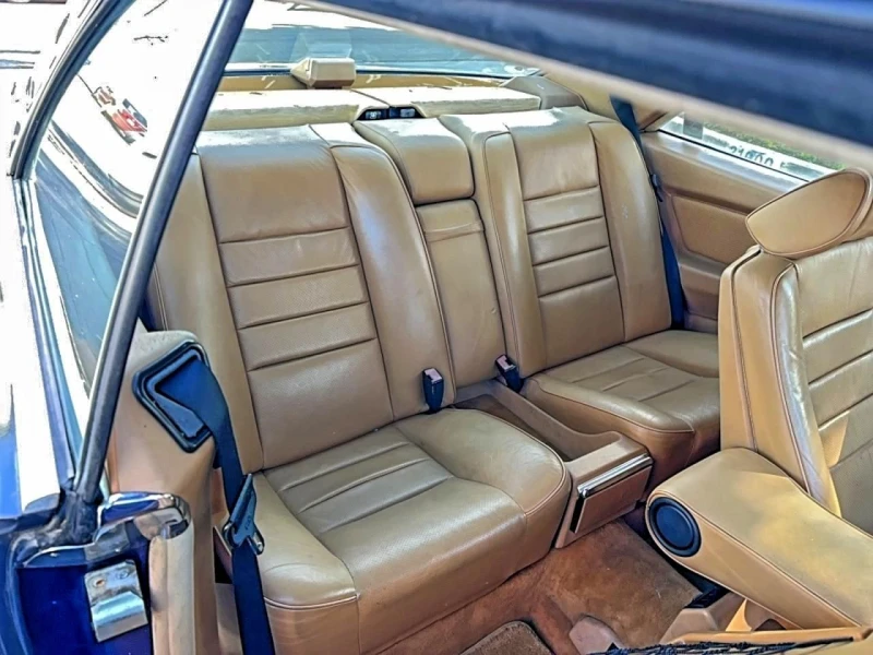 Mercedes-Benz 560, снимка 6 - Автомобили и джипове - 53188249