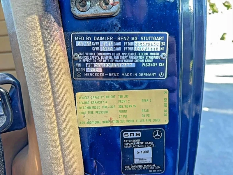 Mercedes-Benz 560, снимка 10 - Автомобили и джипове - 53188249