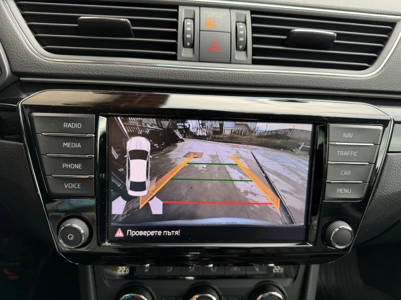 Skoda Superb L&K/2.0TSI/280к.с./4х4/Автомат, снимка 12 - Автомобили и джипове - 53300914