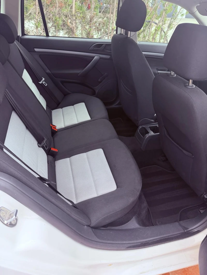 Skoda Octavia 1.6 старият!!!Има Регистрация!!!, снимка 12 - Автомобили и джипове - 53475159