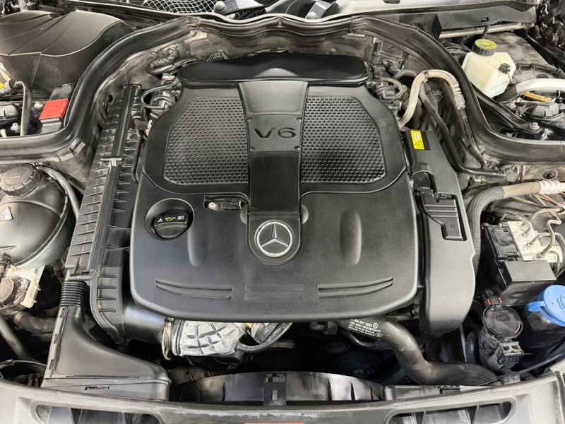 Mercedes-Benz C 350 Coupe 4MATIC* АвтоКредит* (Цена до БГ) , снимка 12 - Автомобили и джипове - 53587398