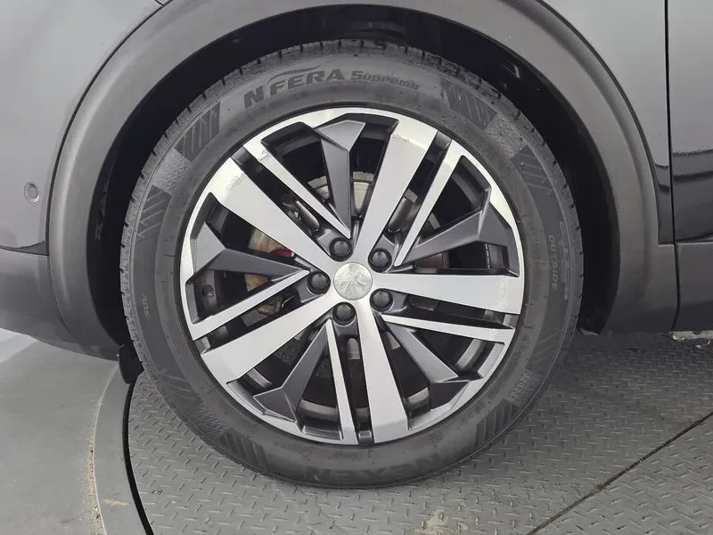 Peugeot 3008 2.0 Bluehdi Gt, снимка 5 - Автомобили и джипове - 55830858