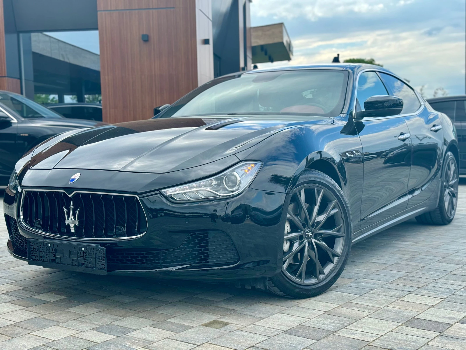 Maserati Ghibli 3, 0i 430 ps Топ Лизинг - [1] 