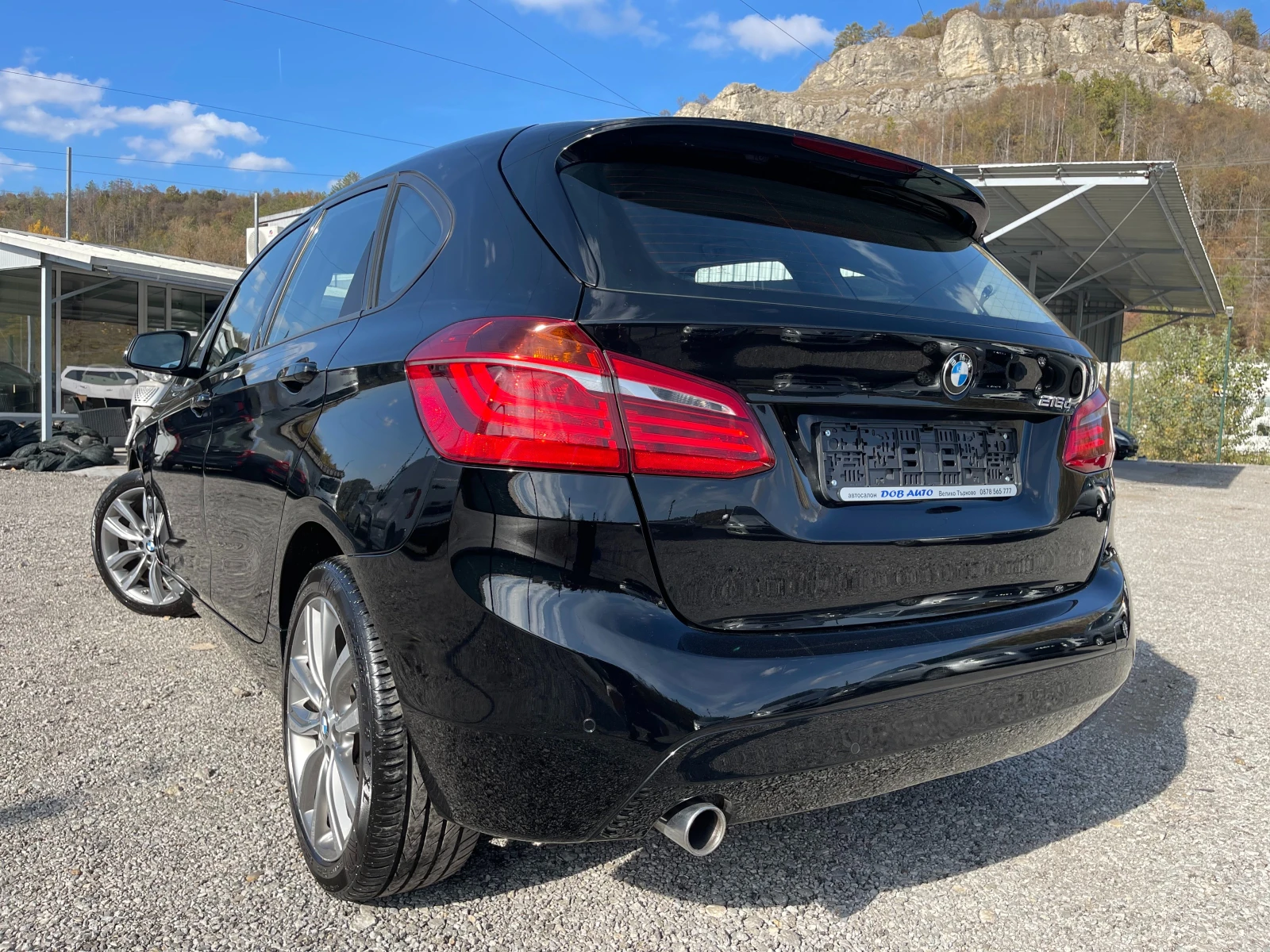 BMW 216 САМОПАРКИРАНЕ-NAVI-LED-ПАРКТРОНИК-146000km - изображение 3