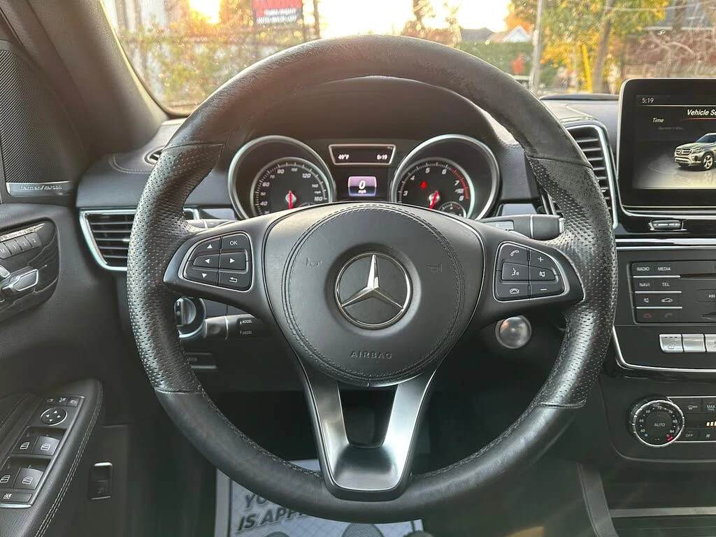 Mercedes-Benz GLS 450 * AMG PACK* 4MATIC* 360CAM АвтоКредит(ЦЕНА ДО БГ) - изображение 10