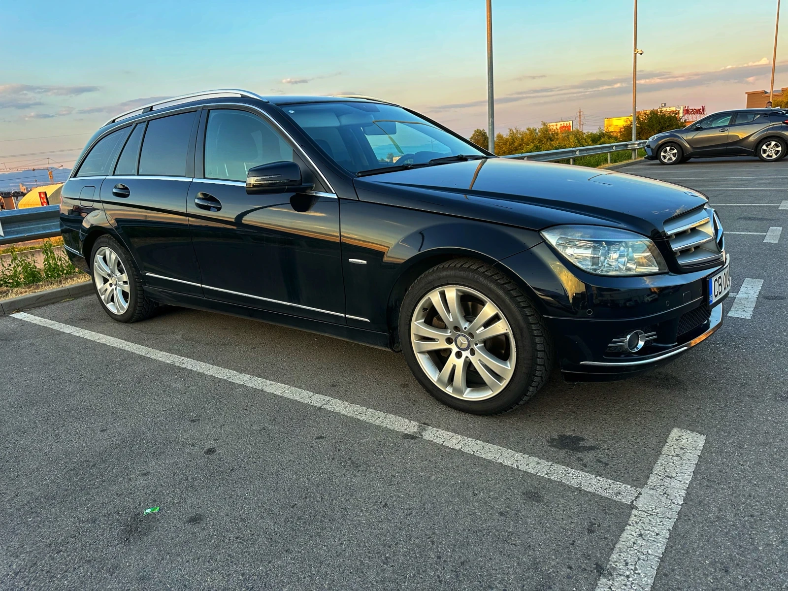Mercedes-Benz C 220 ОМ646 ТОП състояние - изображение 2