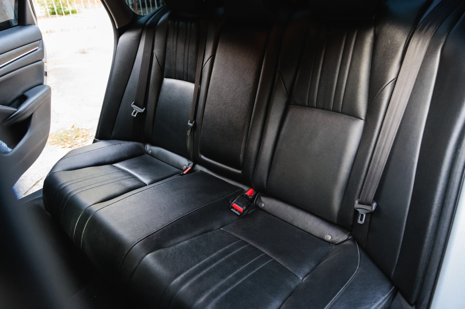 Honda Accord Touring 2.0t - изображение 8