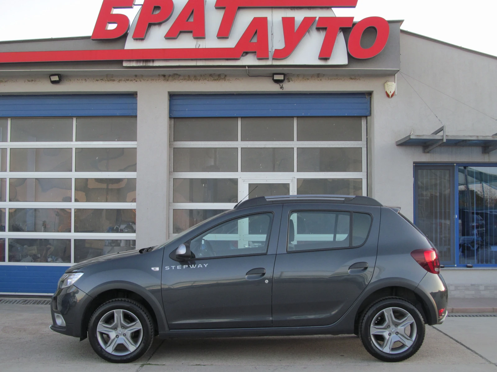 Dacia Sandero STEPWAY/БЕНЗИН - изображение 6