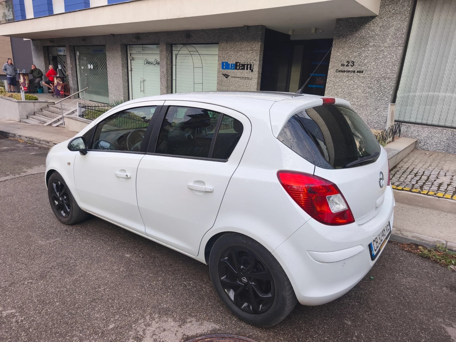 Opel Corsa Комби - изображение 3