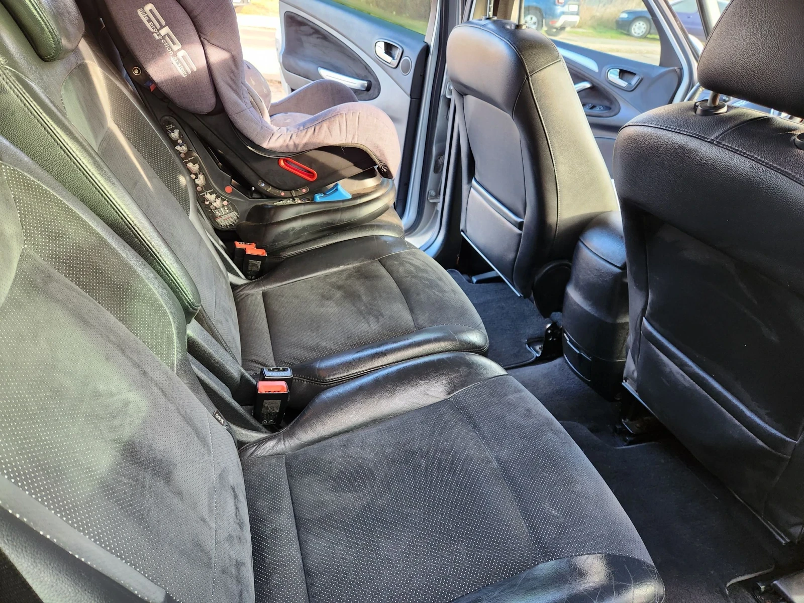 Ford S-Max  - изображение 10