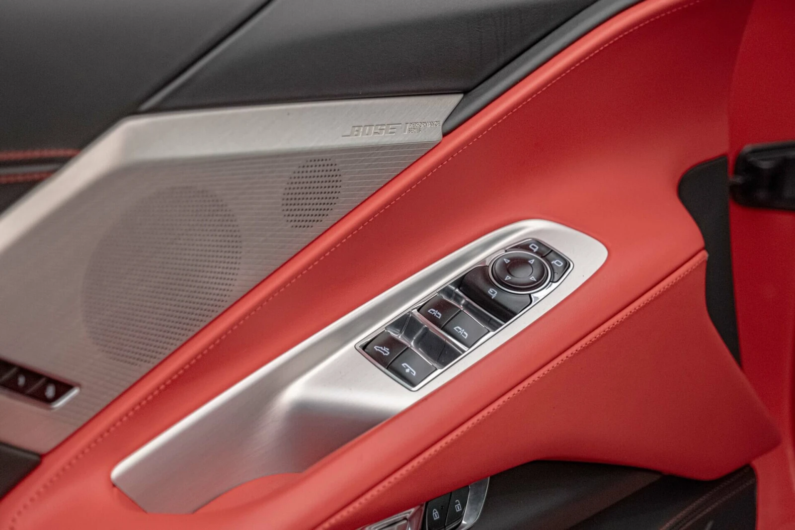 Chevrolet Corvette 6.2 V8/2LT/Камера 360/BOSE/Carbon Seat/Обдухв - изображение 9