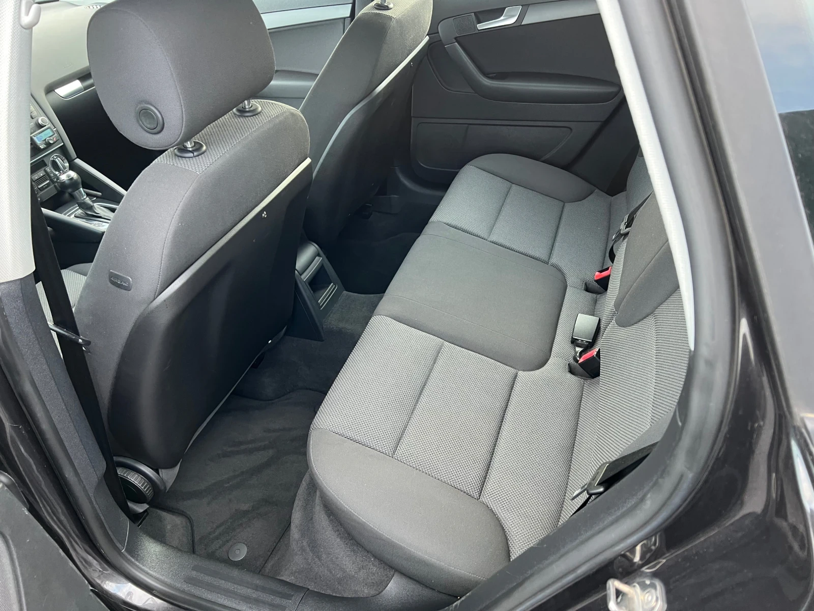 Audi A3 1.6TDI S-tronic  Face | Mobile.bg   11