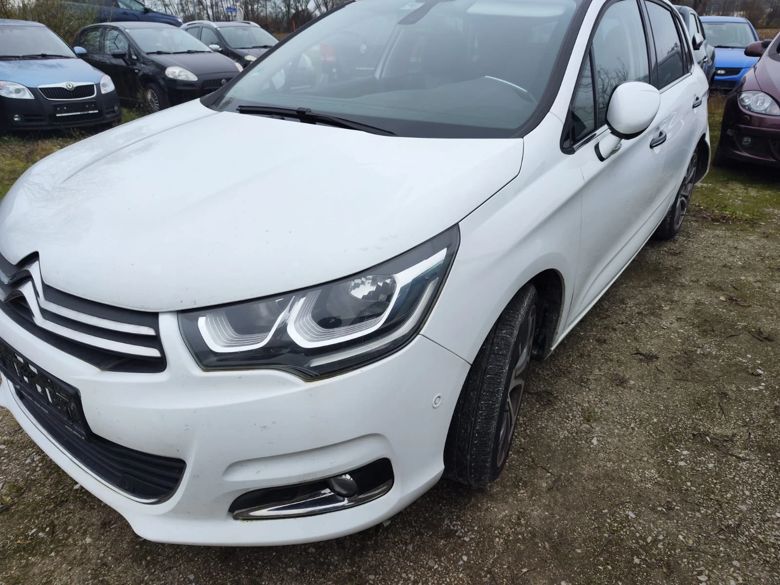 Citroen C4 1.2i | Mobile.bg   10