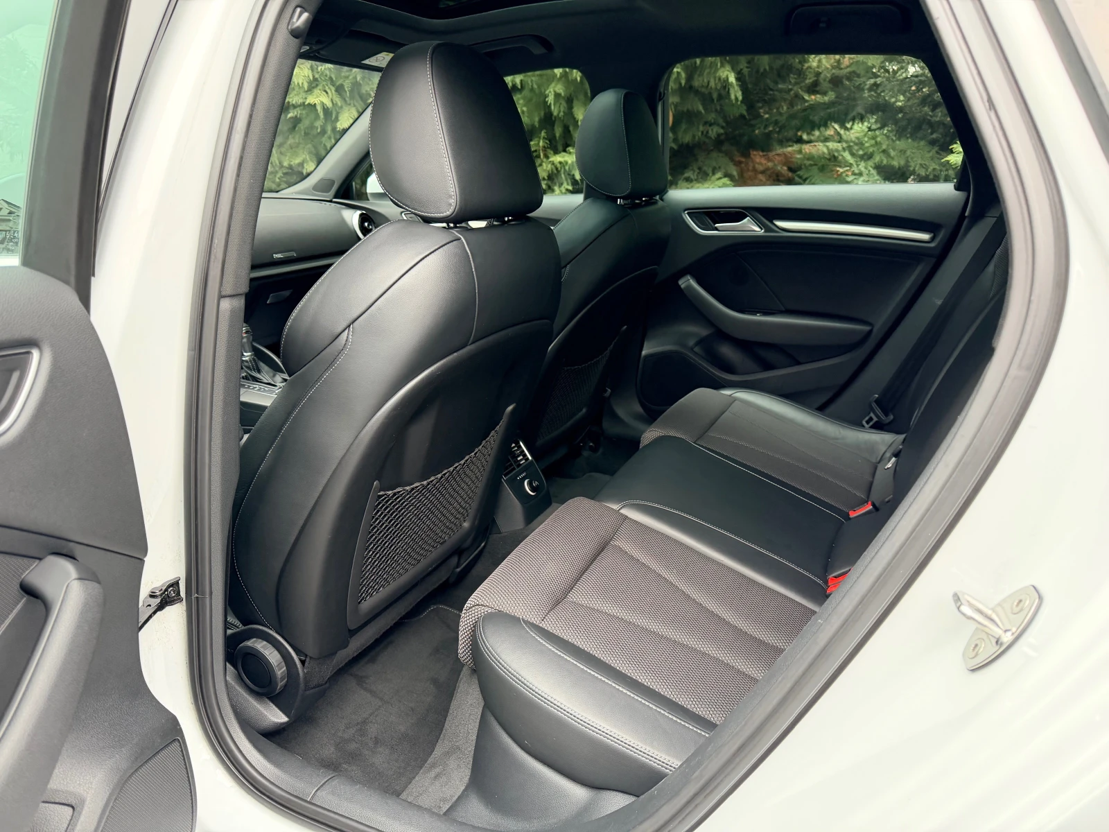 Audi A3 2.0TDI S-LINE PANORAMA MATRIX CAR PLAY KAMERA | Mobile.bg � ����������� 15